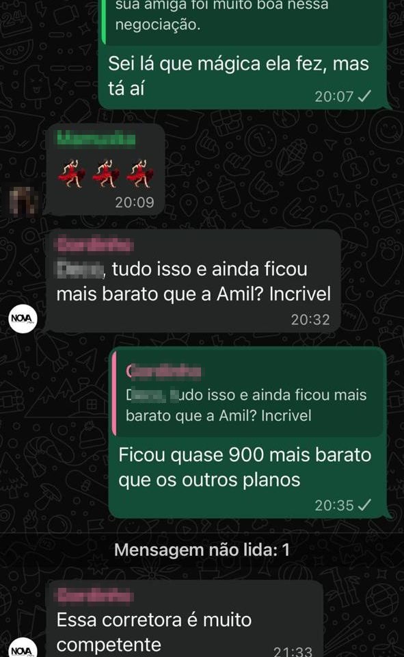 Conversa de WhatsApp: cliente pergunta se ficou mais barato que a Amil, resposta confirma que ficou quase R$ 900 mais barato, e outro contato diz que a corretora é muito competente